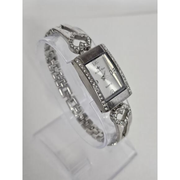 Gorgeous Bella & Rosa Ladies Crystal Hearts Quartz Watch New Battery Runs Great main image 9